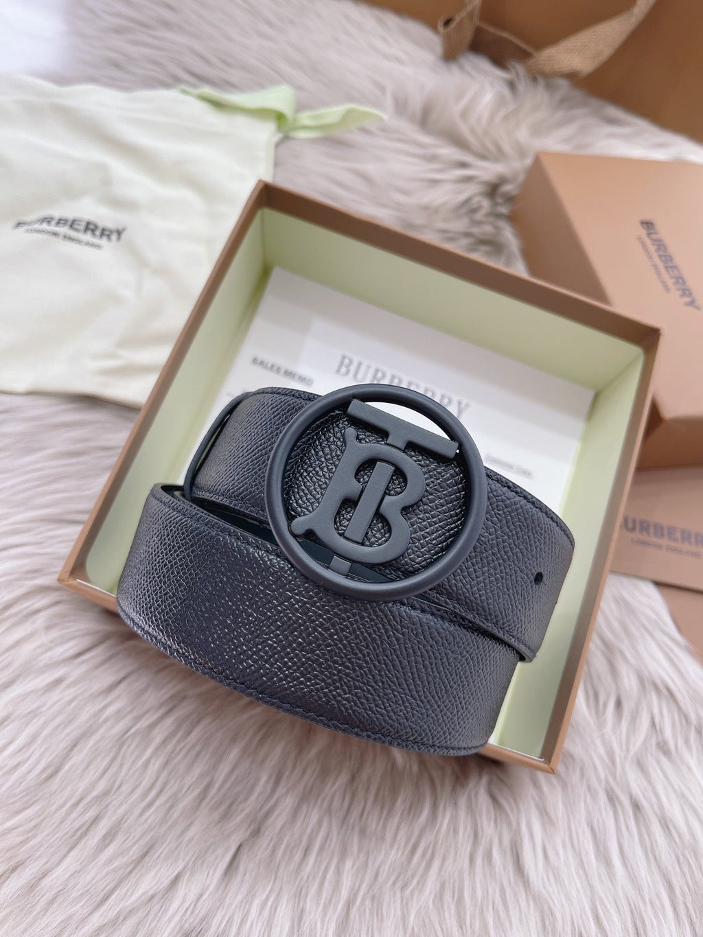 BB belt 2colors product image 4, provided for visual reference and product detail review