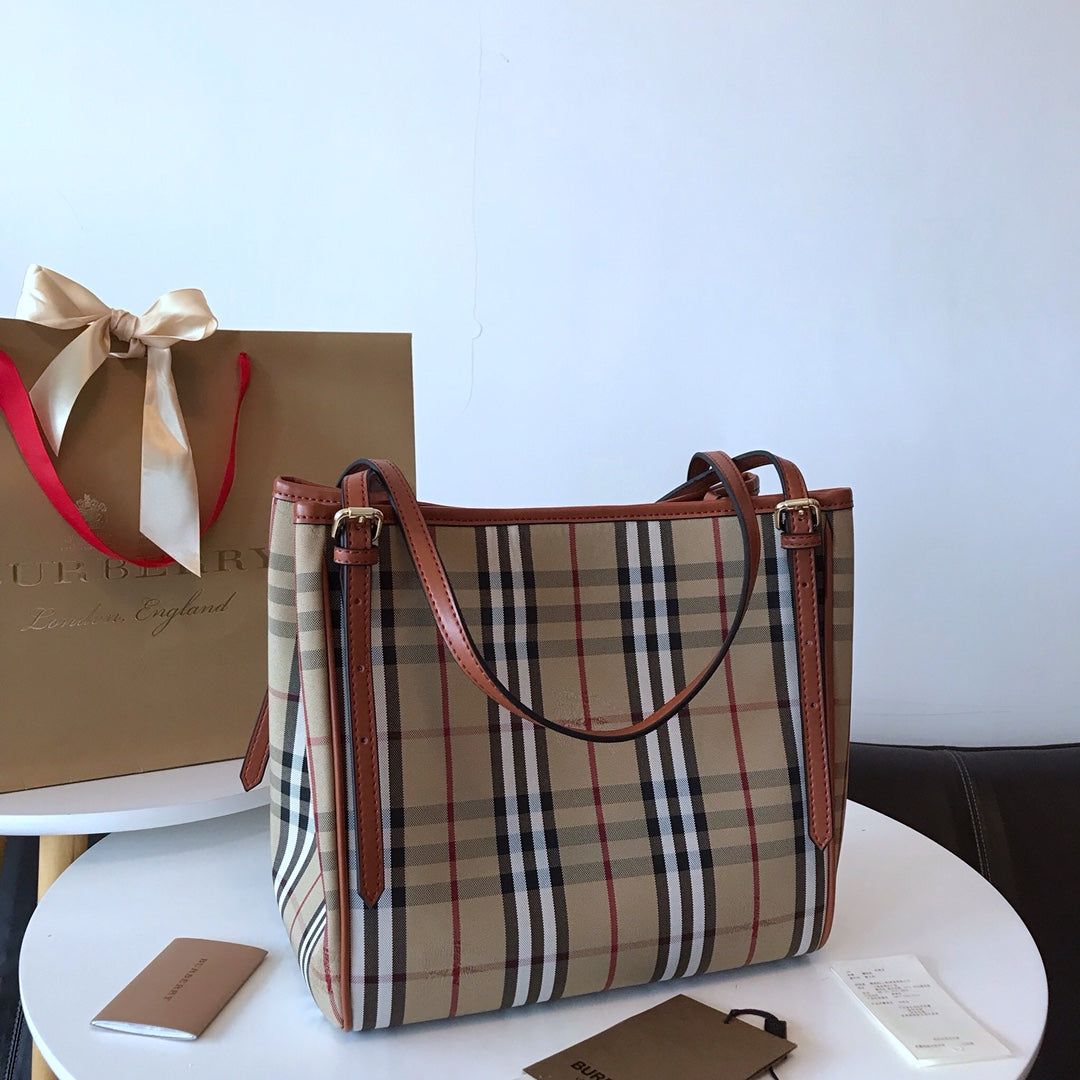 B B tote 28*26*15CM product image 2, provided for visual reference and product detail review