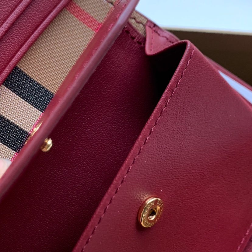 BB wallet product image 8, provided for visual reference and product detail review