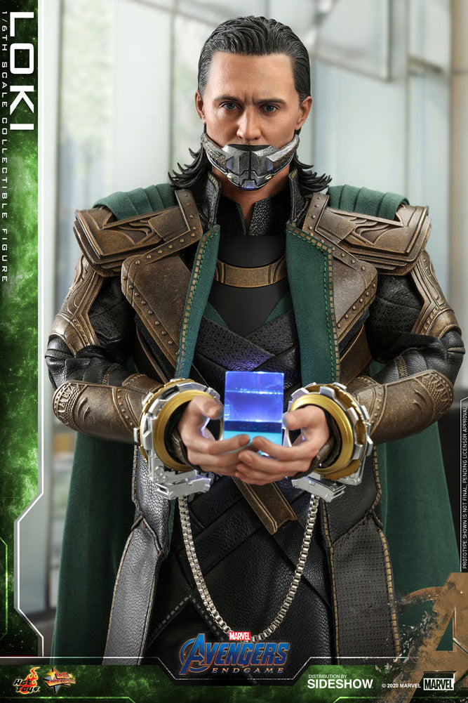 Hot Toys Loki 1/6 Scale Action Figure product image 4, provided for visual reference and product detail review