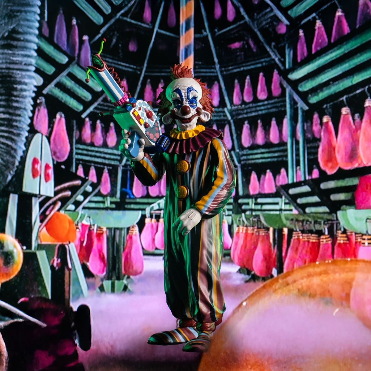 Scream Greats Killer Klown Action Figure Bundle product image 4, provided for visual reference and product detail review