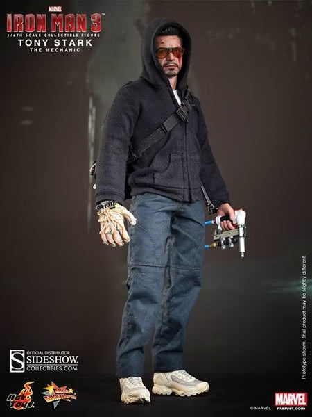 Hot Toys Tony Stark (The Mechanic Special Edition) 1/6 Scale Action Figure product image 1, provided for visual reference